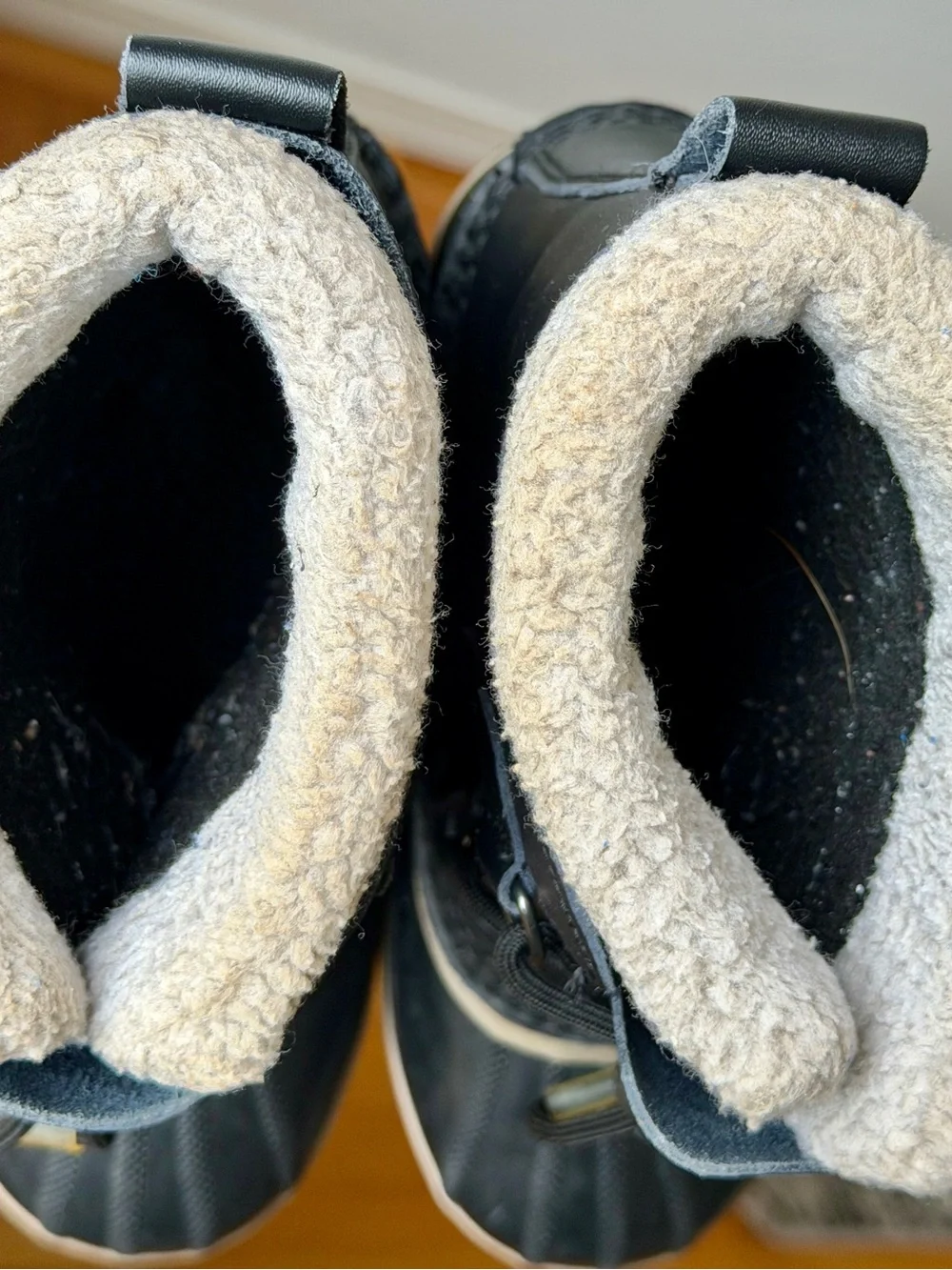 Sorel accents traction shell